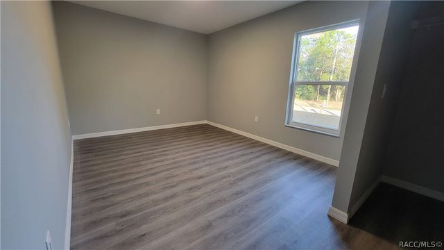 1020 W Newbury Street, Citrus Springs, FL 34434