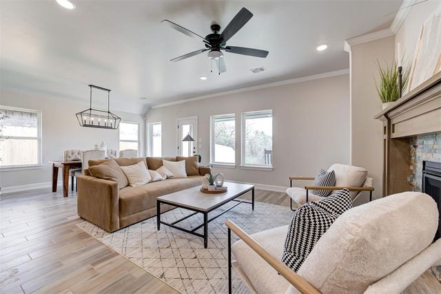4800 Desert Willow Lane, Edmond, OK 73034