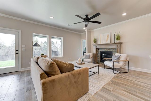 4800 Desert Willow Lane, Edmond, OK 73034