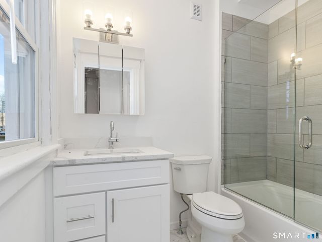 27 5th Street 1, Stamford, CT 06905