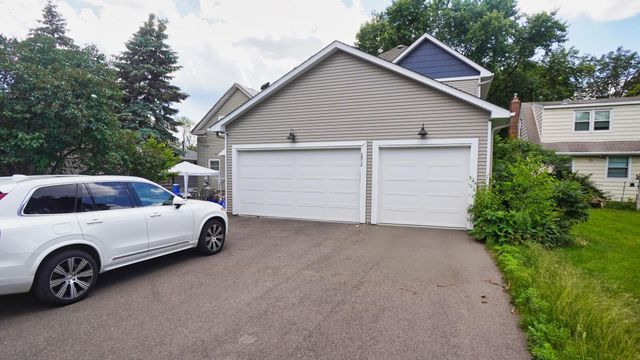 3912 Quail Avenue N, Minneapolis, MN 55422