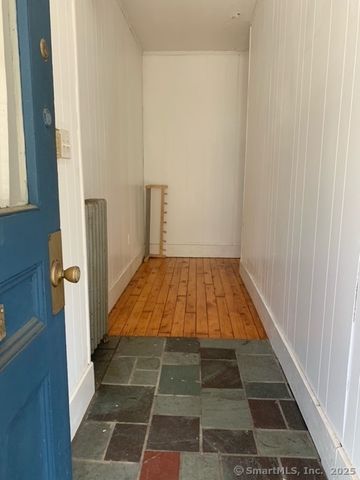 71 Mechanic Street, New Haven, CT 06511