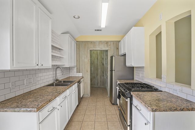 1012 Villa Paloma Boulevard, Little Elm, TX 75068