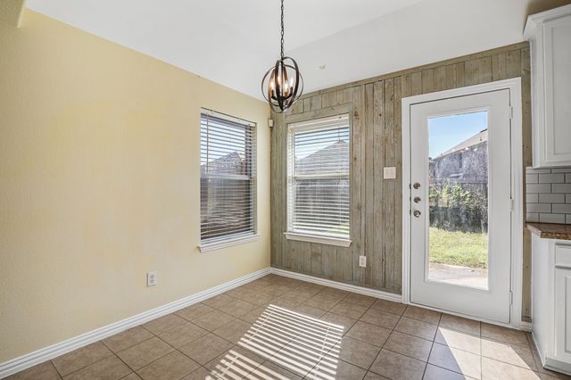 1012 Villa Paloma Boulevard, Little Elm, TX 75068