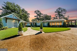 113 Island View Drive NE, Milledgeville, GA 31061