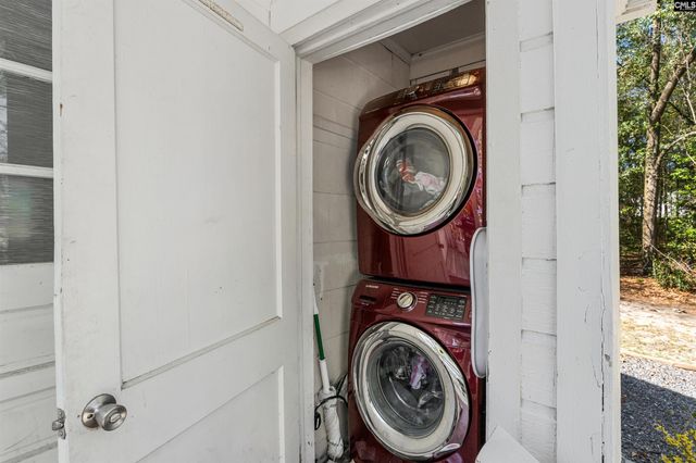 527 Amick Street, West Columbia, SC 29169