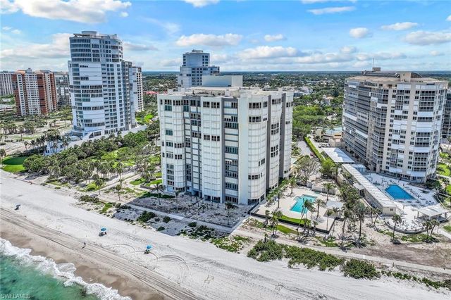 4051 Gulf Shore BLVD N 105, Naples, FL 34103