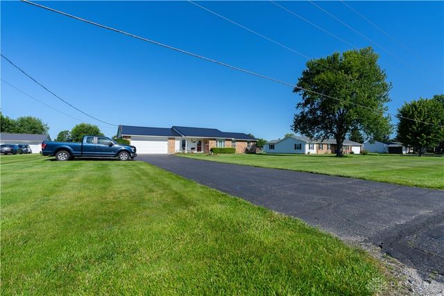2561 Ballentine Pike, German Twp, OH 45502