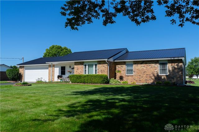 2561 Ballentine Pike, German Twp, OH 45502