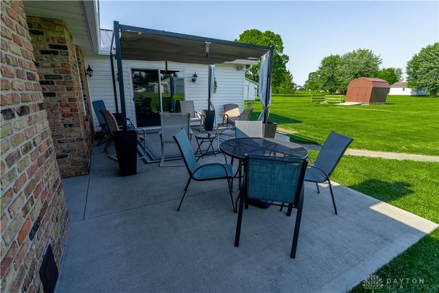2561 Ballentine Pike, German Twp, OH 45502