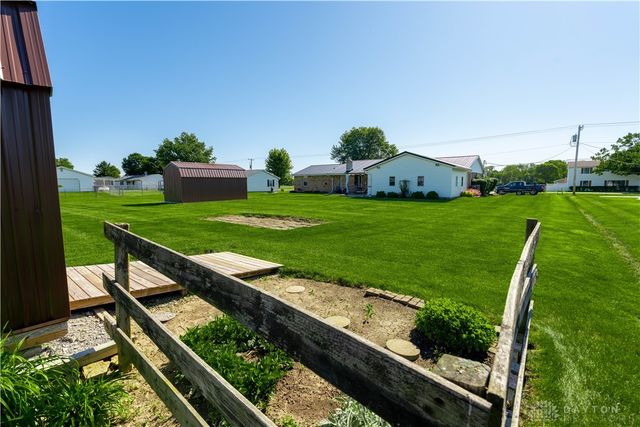 2561 Ballentine Pike, German Twp, OH 45502