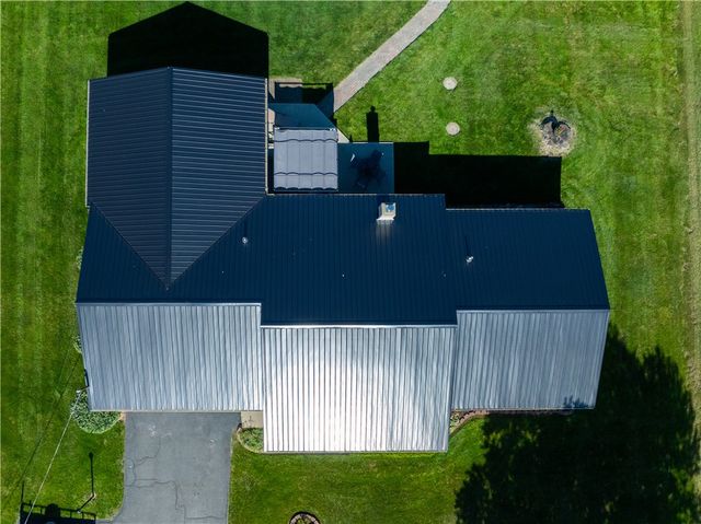2561 Ballentine Pike, German Twp, OH 45502