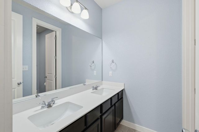 6711 Calabria DR, Round Rock, TX 78665