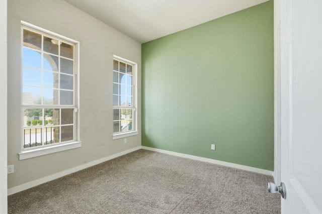 6711 Calabria DR, Round Rock, TX 78665