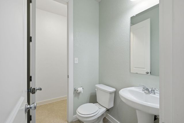 6711 Calabria DR, Round Rock, TX 78665