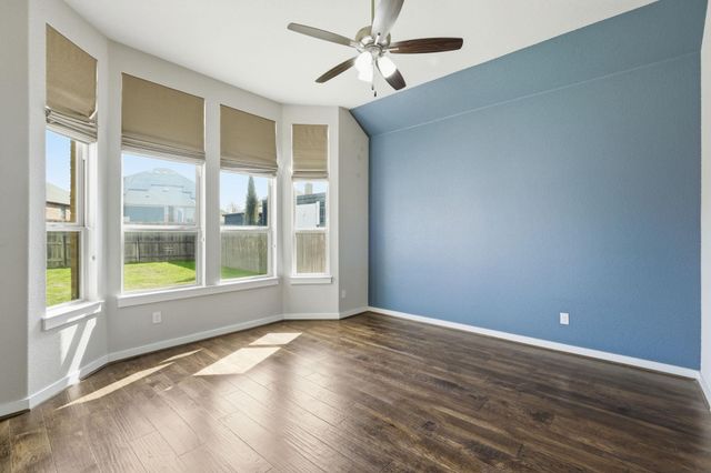 6711 Calabria DR, Round Rock, TX 78665