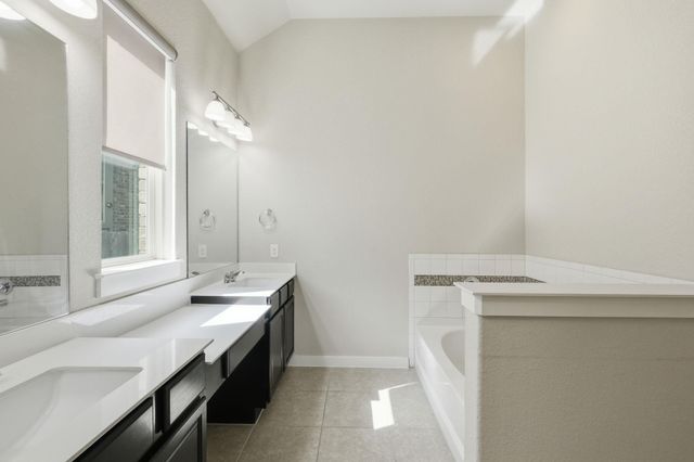 6711 Calabria DR, Round Rock, TX 78665