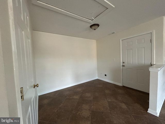 4-B N WHITE HORSE PIKE, Lindenwold, NJ 08021