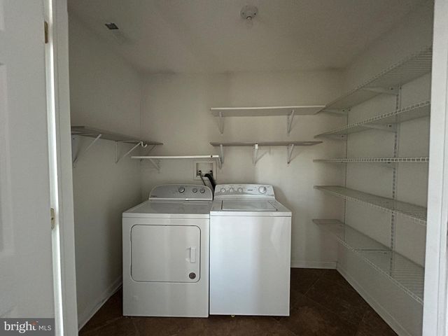 4-B N WHITE HORSE PIKE, Lindenwold, NJ 08021