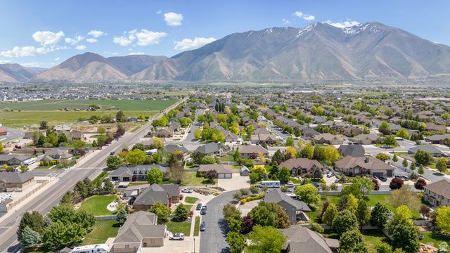 372 N 1360 E, Spanish Fork, UT 84660