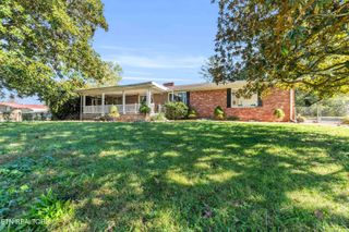 9104 Happy Lane, Oak Ridge, TN 37830