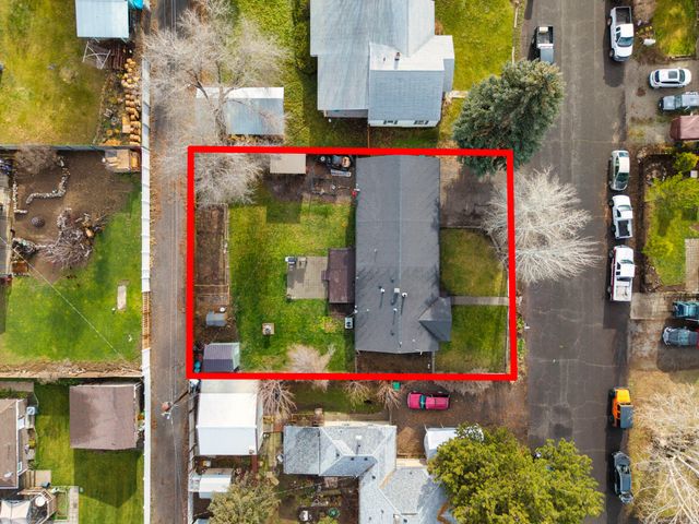 704 SE Elm Street, Prineville, OR 97754