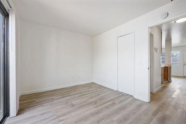 4655 33rd, San Diego, CA 92116