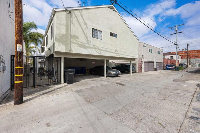 4655 33rd, San Diego, CA 92116