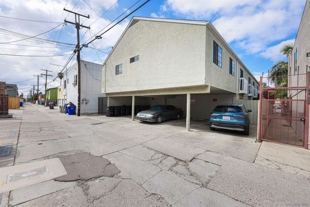 4655 33rd, San Diego, CA 92116