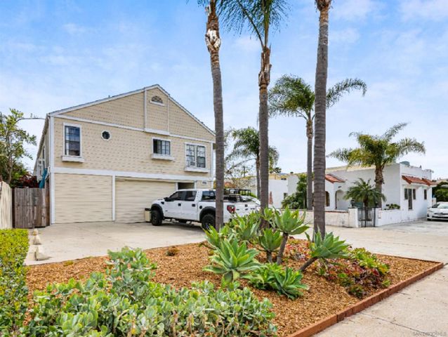 4655 33rd, San Diego, CA 92116