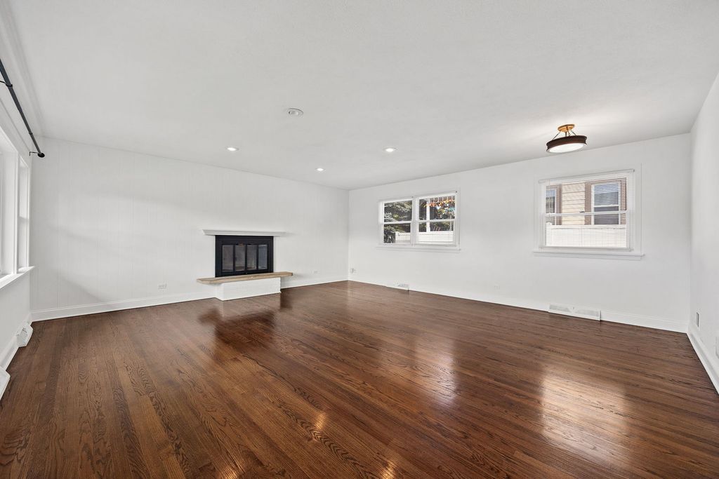 4551 Fairview Avenue, Downers Grove, IL 60515 — photo 5