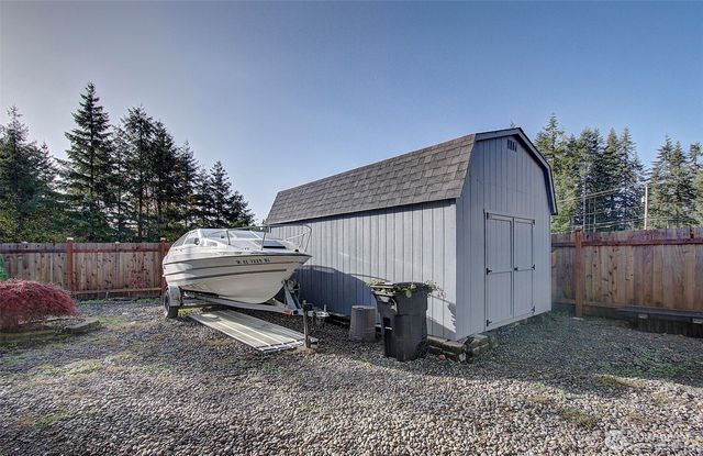 105 Summit Place Drive, Mccleary, WA 98557