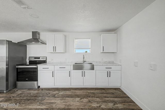 8810 S 341ST Drive, Tonopah, AZ 85354