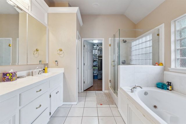 2400 Stonebridge Drive, Norman, OK 73071