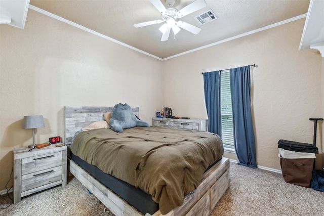2400 Stonebridge Drive, Norman, OK 73071