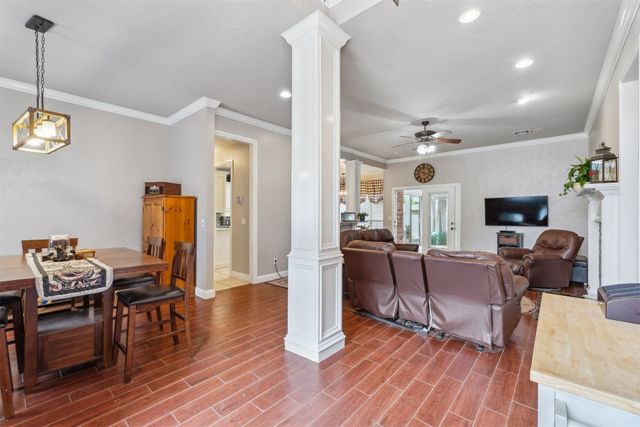 2400 Stonebridge Drive, Norman, OK 73071