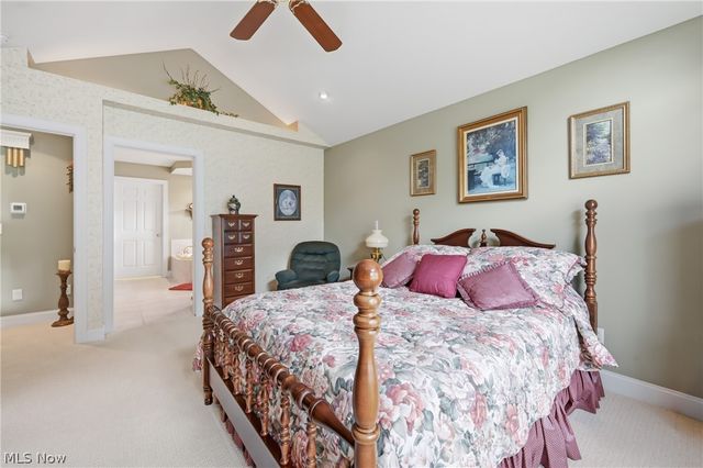 149 Village Court, Columbiana, OH 44408