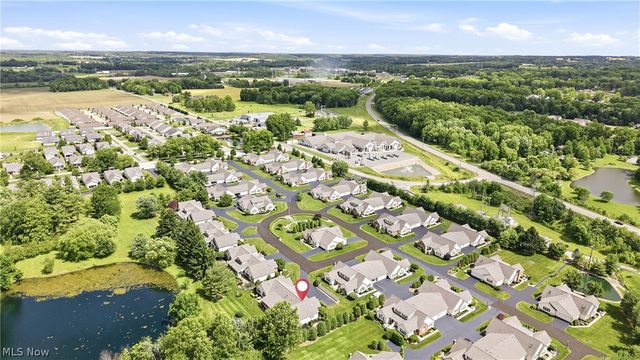 149 Village Court, Columbiana, OH 44408