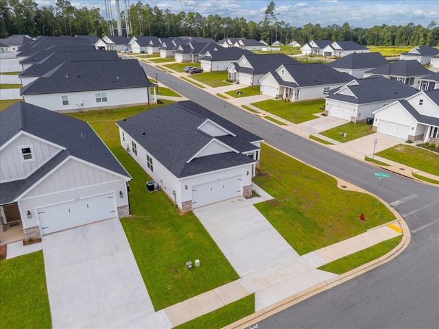 5706 Pinebarren Road, Tallahassee, FL 32303