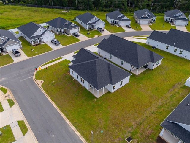 5706 Pinebarren Road, Tallahassee, FL 32303