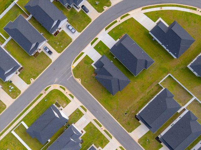 5706 Pinebarren Road, Tallahassee, FL 32303