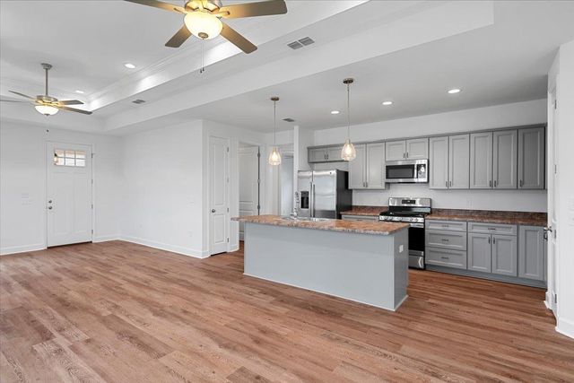 5706 Pinebarren Road, Tallahassee, FL 32303