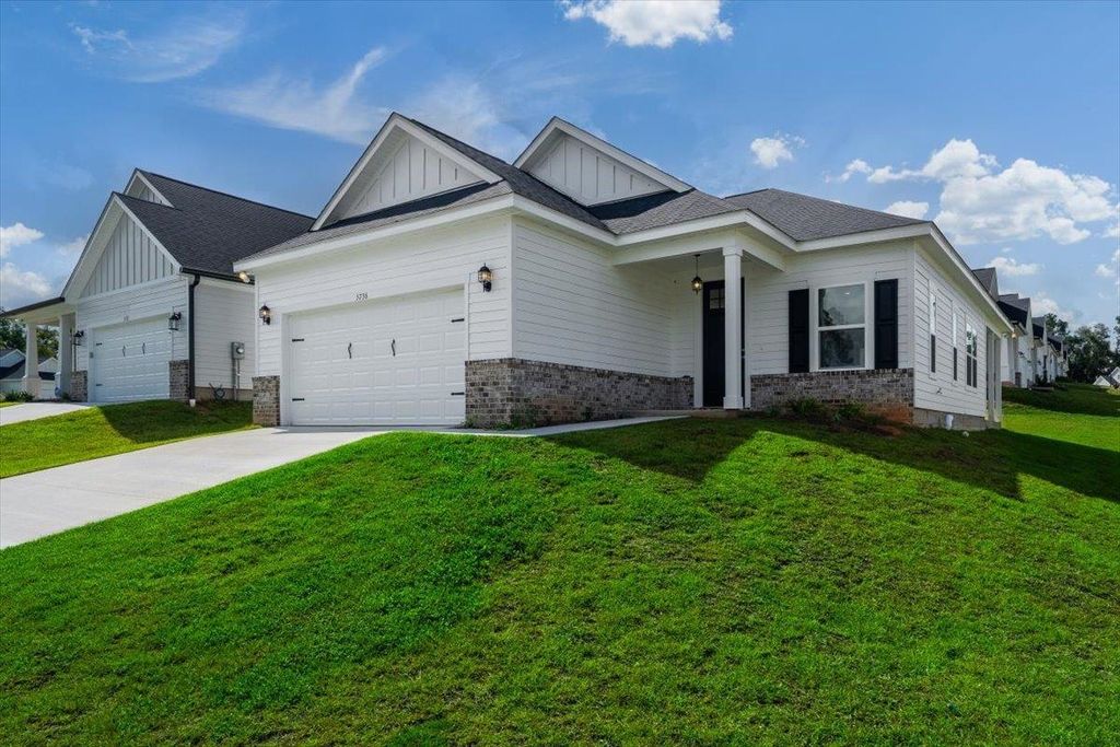 5706 Pinebarren Road, Tallahassee, FL 32303