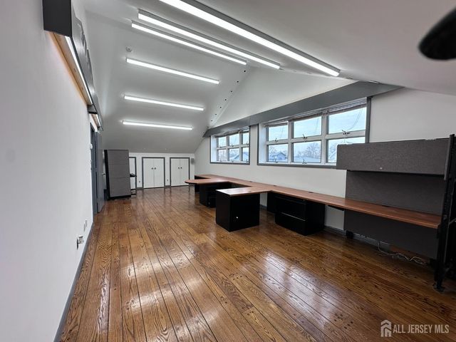 107 Stuyvesant Avenue 201, Lyndhurst, NJ 07071