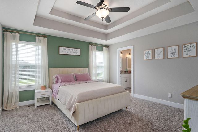 916 W Charlotte Court, Republic, MO 65738