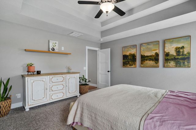 916 W Charlotte Court, Republic, MO 65738