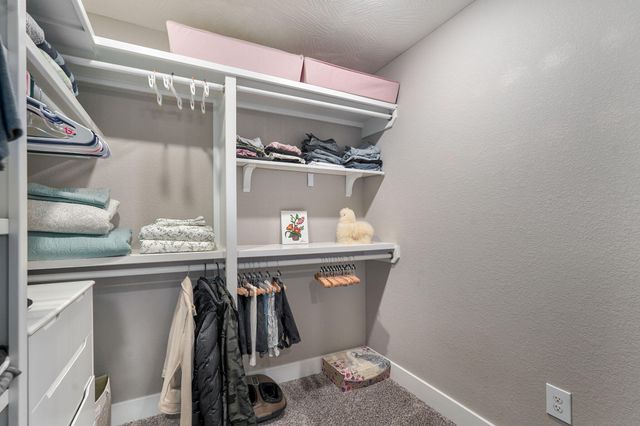 916 W Charlotte Court, Republic, MO 65738