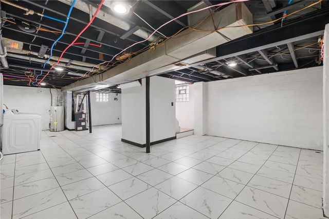 512 Westinghouse Ave, N Versailles, PA 15137