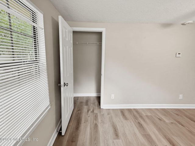 1524 DETROIT Street, Jacksonville, FL 32254