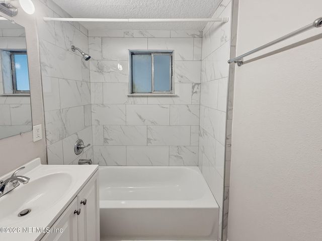 1524 DETROIT Street, Jacksonville, FL 32254